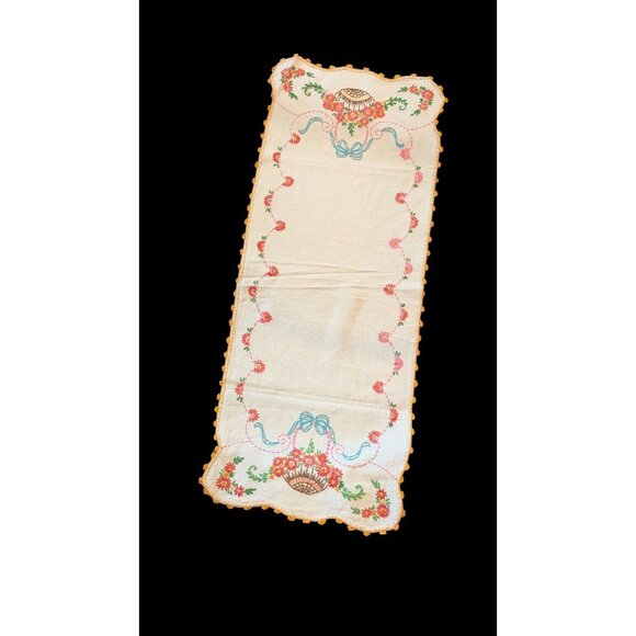 Vintage Hand-Embroidered Muslin Table Runner Floral  Bow Design Scalloped Edge - Picture 1 of 7